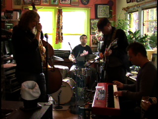 2011-04-13-16-03-23