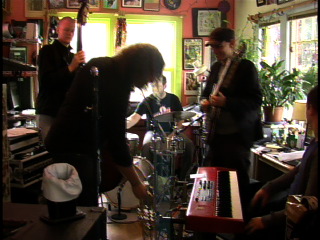 2011-04-13-16-05-23
