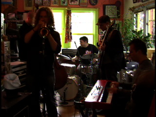 2011-04-13-16-08-23