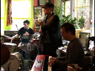 2011-04-13-16-22-23