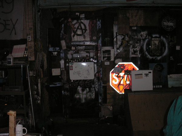 P3280041
